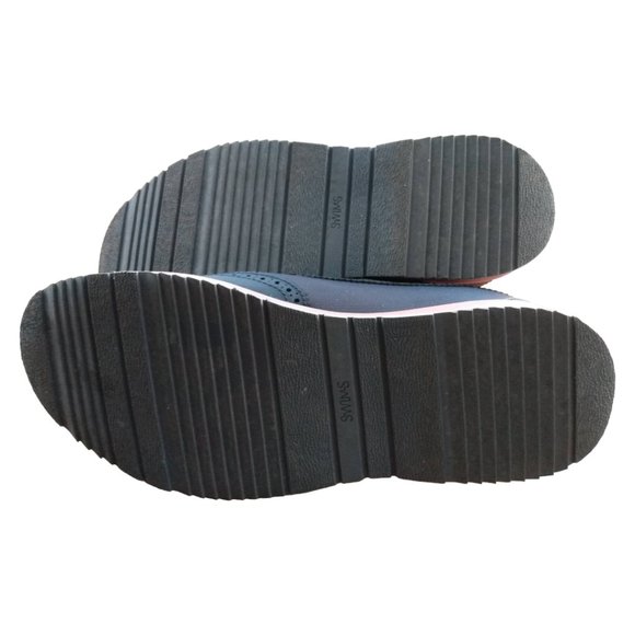 SWIMS Waterproof Motion Wing Tip shoes size 10 - Picture 7 of 10